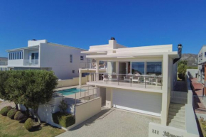 111 Memories - De Kelders home with a view